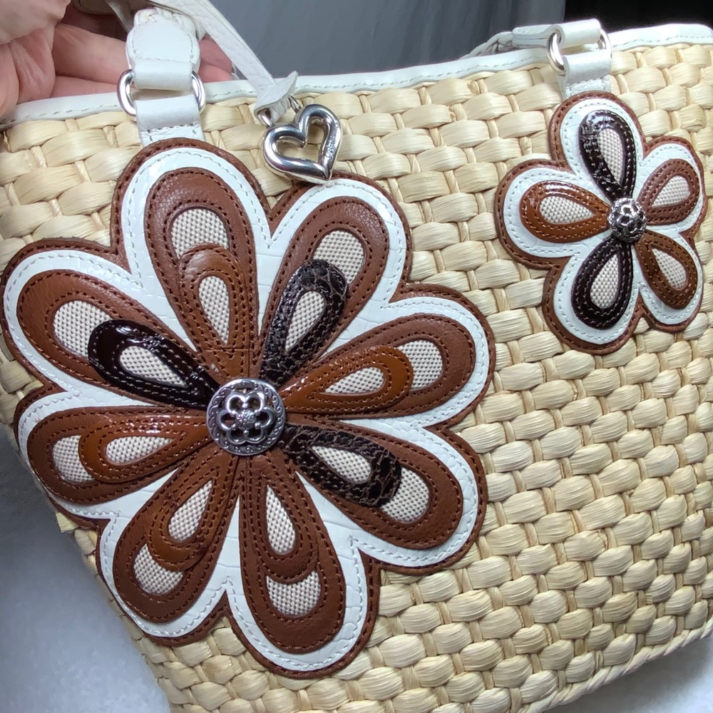 NWOT - Brighton Straw Bag and matching Wallet - Floral - Picture 2 of 16